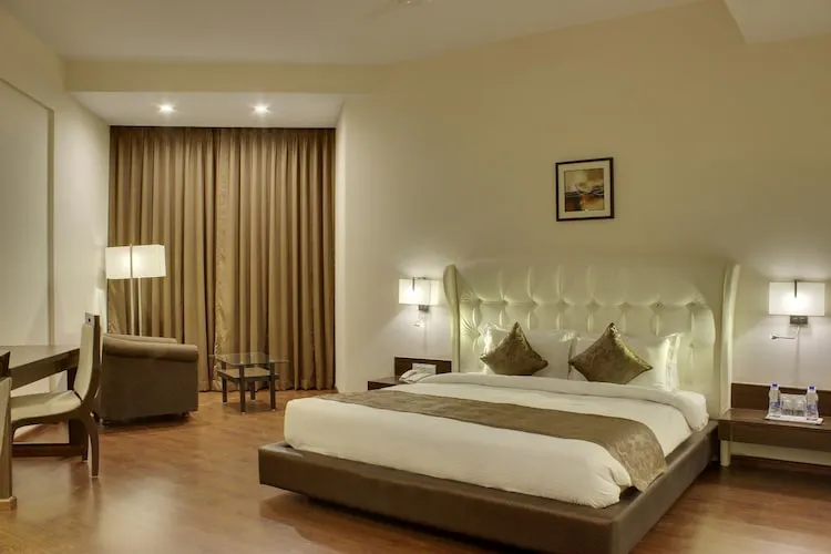 Lake View Premium Room